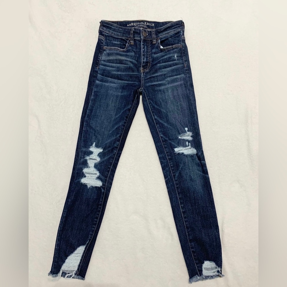 American Eagle hi-rise cropped ripped jeggings